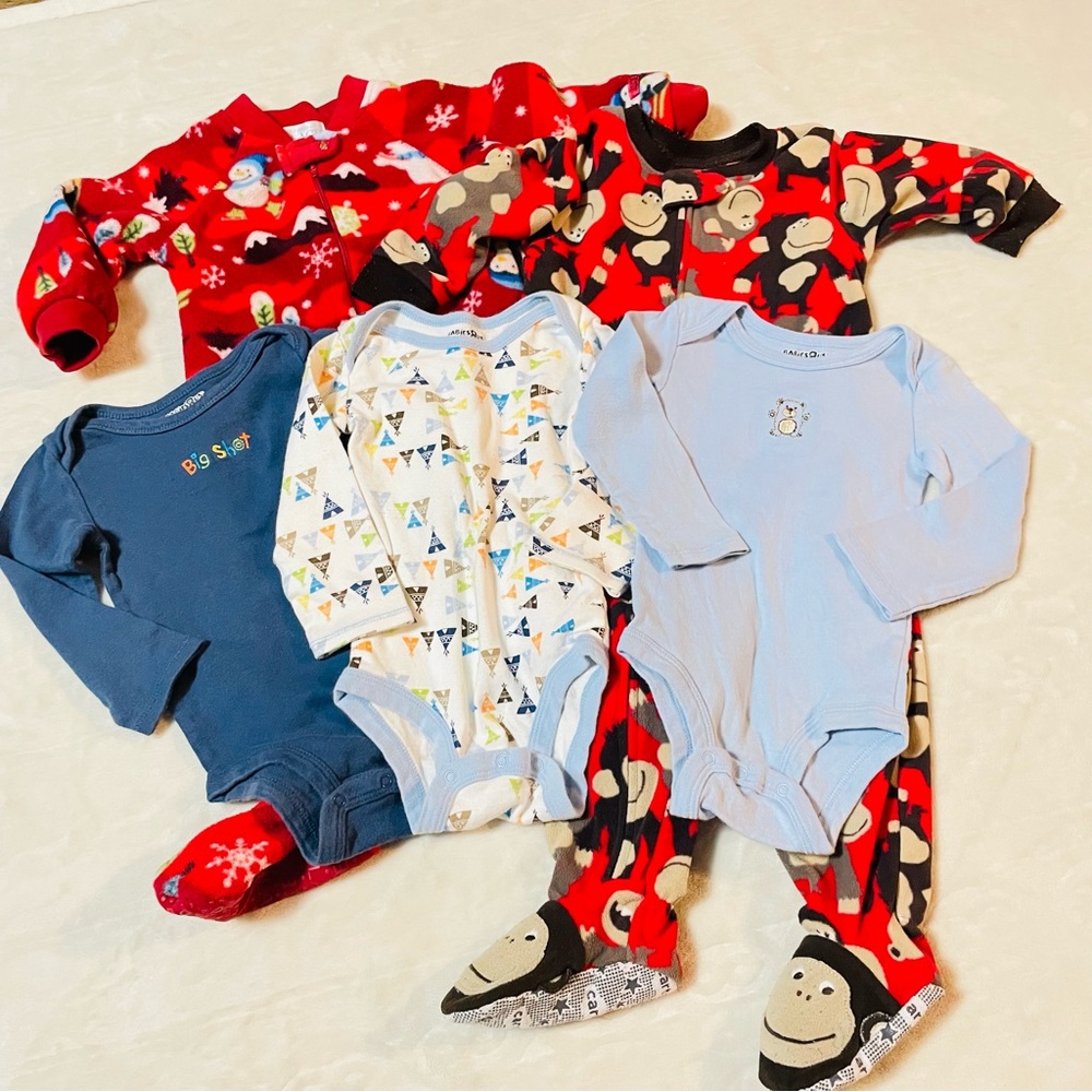 Baby Boy Bodysuits / Sleepers 12M -Lot Of 5- Long Sleeves Babies R Us / Carters